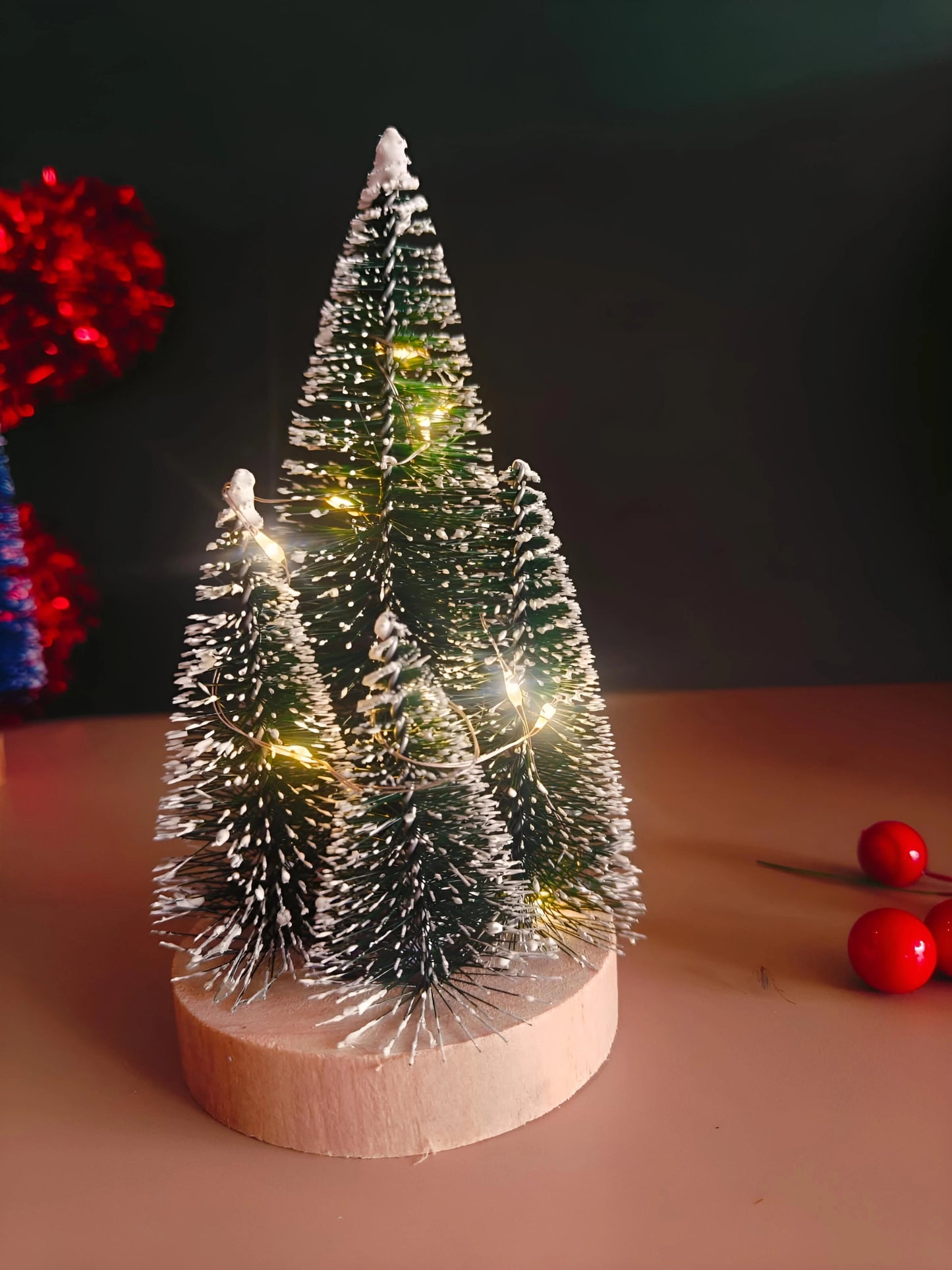 Mini LED Christmas Tree with Artificial Snow Flocked (15 cm)
