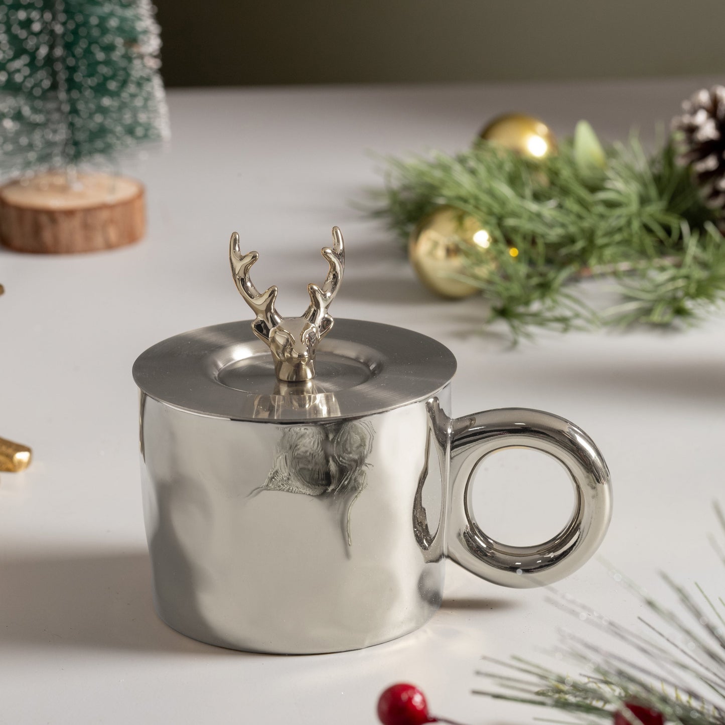 400 Ml Ceramic mug with Metal Lid- Silver