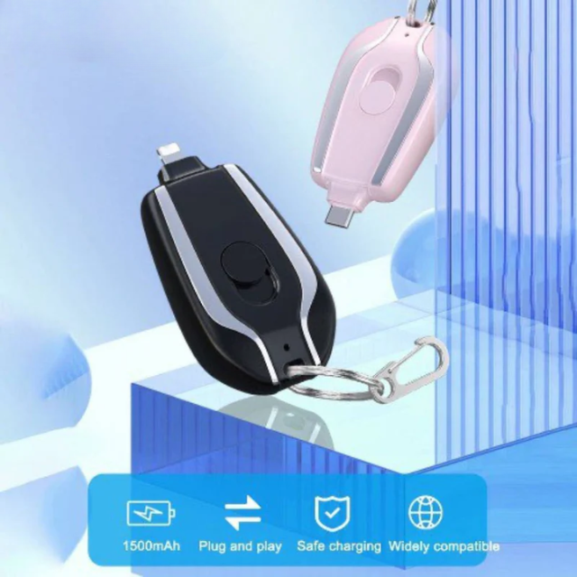 Klyp: 1500mAh Keychain Power Bank – Compact Emergency Charger with Built-In Connector for iPhone & Type-C Devices, Pocket-Friendly & Rechargeable