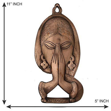 Webelkart Welcome Lady Metal Wall Hanging (13 cm x 2.54 cm x 27 cm, Brown)