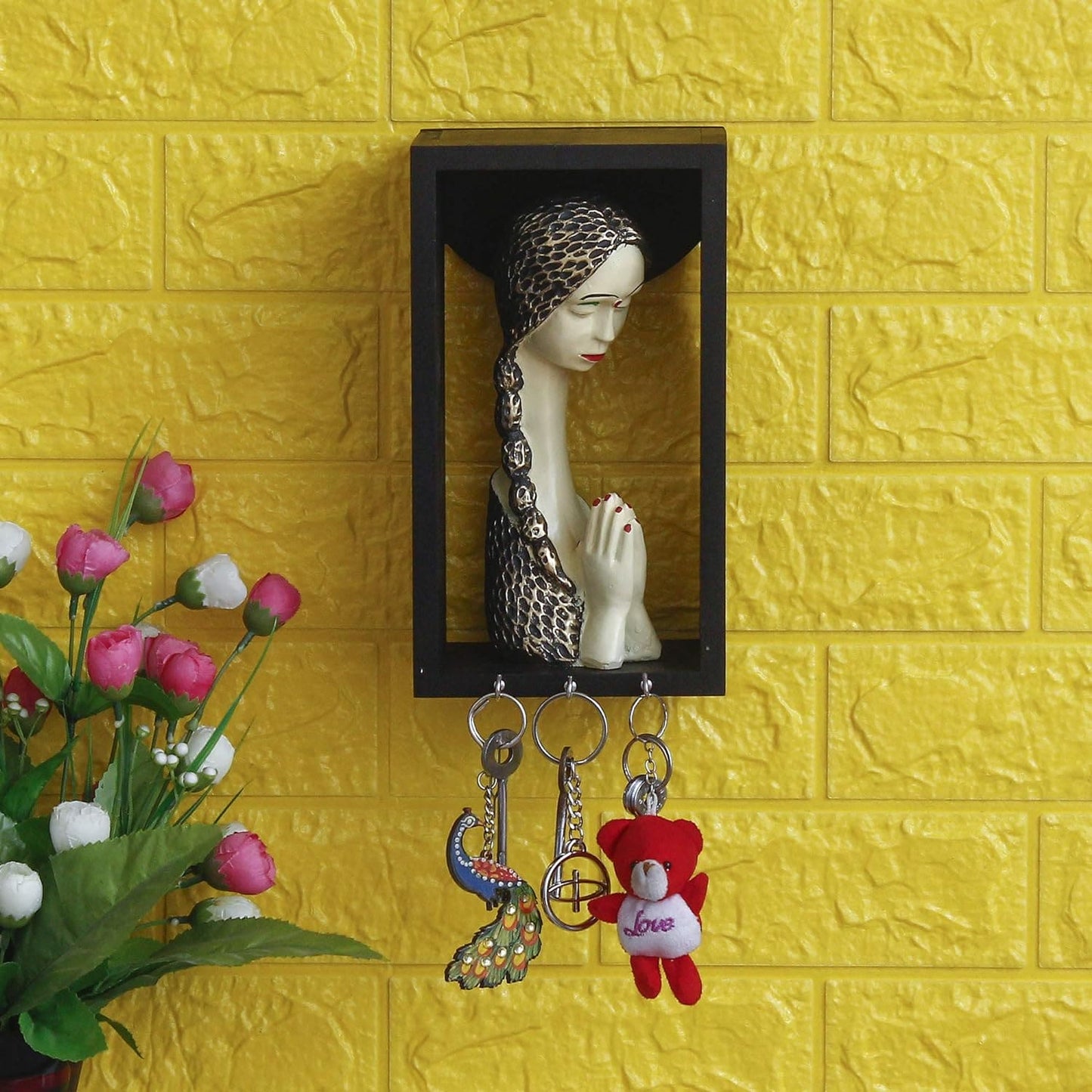 JaipurCrafts Beautiful Welcome Lady statue Showpiece Figurine with Wooden Shelf and Key Hanger for Home| Key Holder for Home and Office Decor (9.50" X 4.00" X 5.00") (Gold & White, Polyresine, Wood- welcome lady statue online