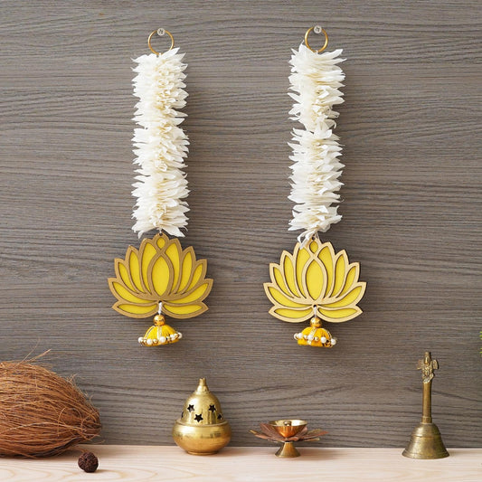JaipurCrafts  Premium Yellow Lotus with White Gajra Flower Wall Hanging |Lotus Back Drop Hanging | Wall Decor |Temple Decor Wall Hanging for Home and Diwali Decorations (Yellow)
