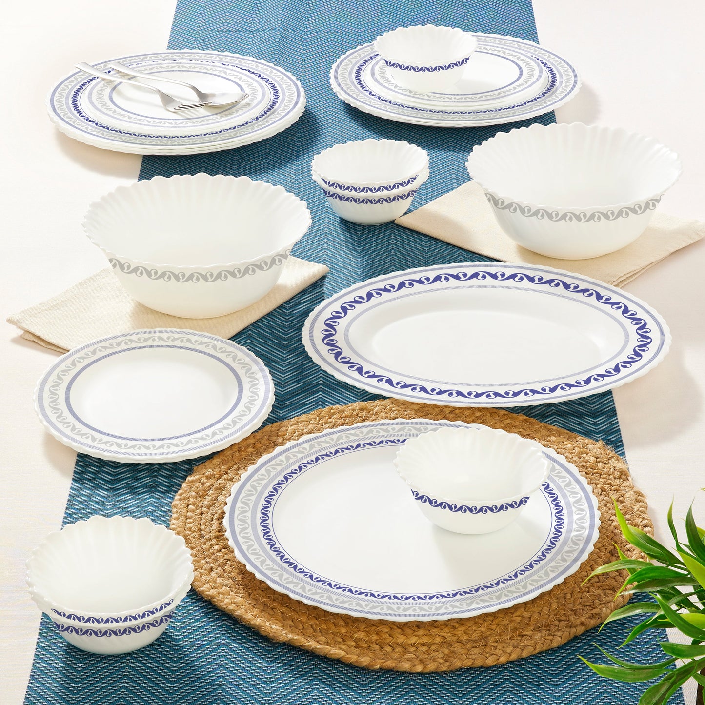 Larah by Borosil Jazzblue Dinner Set, 21 pc