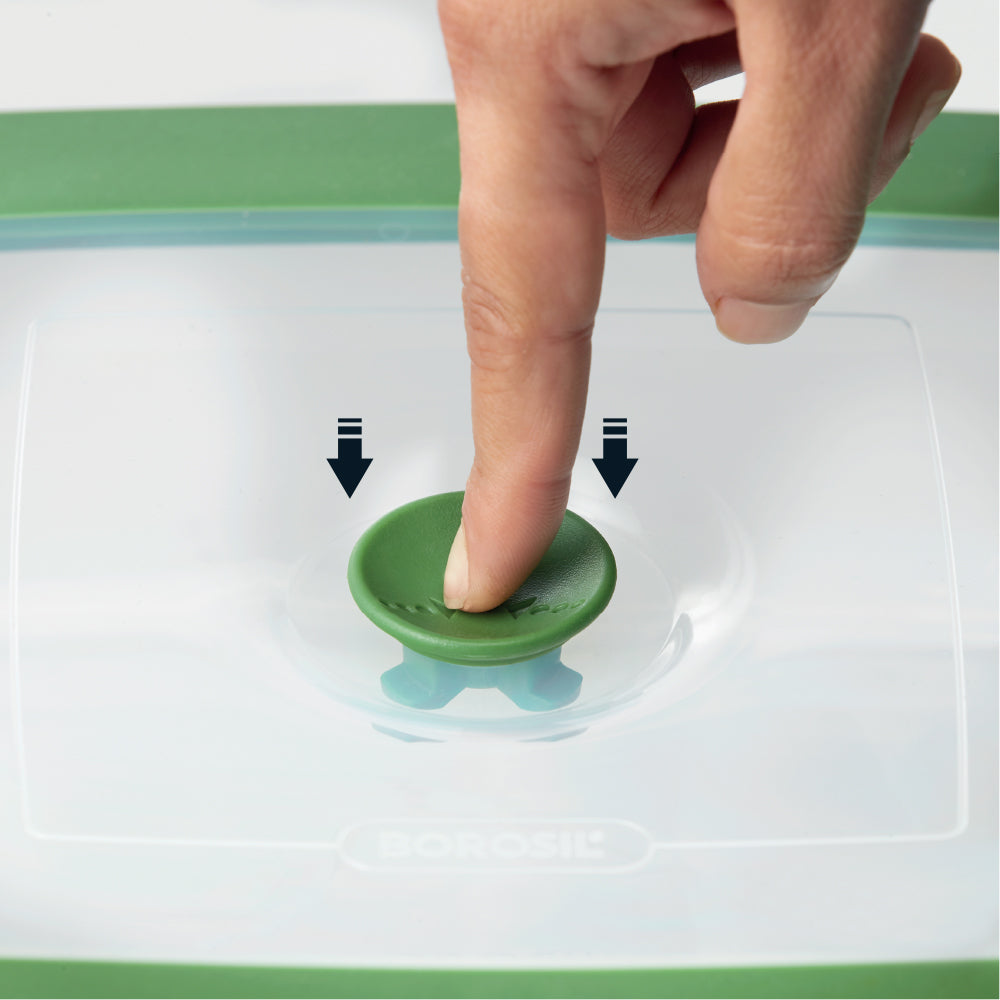 Borosil Square Dish w Green Lid, 2.2L