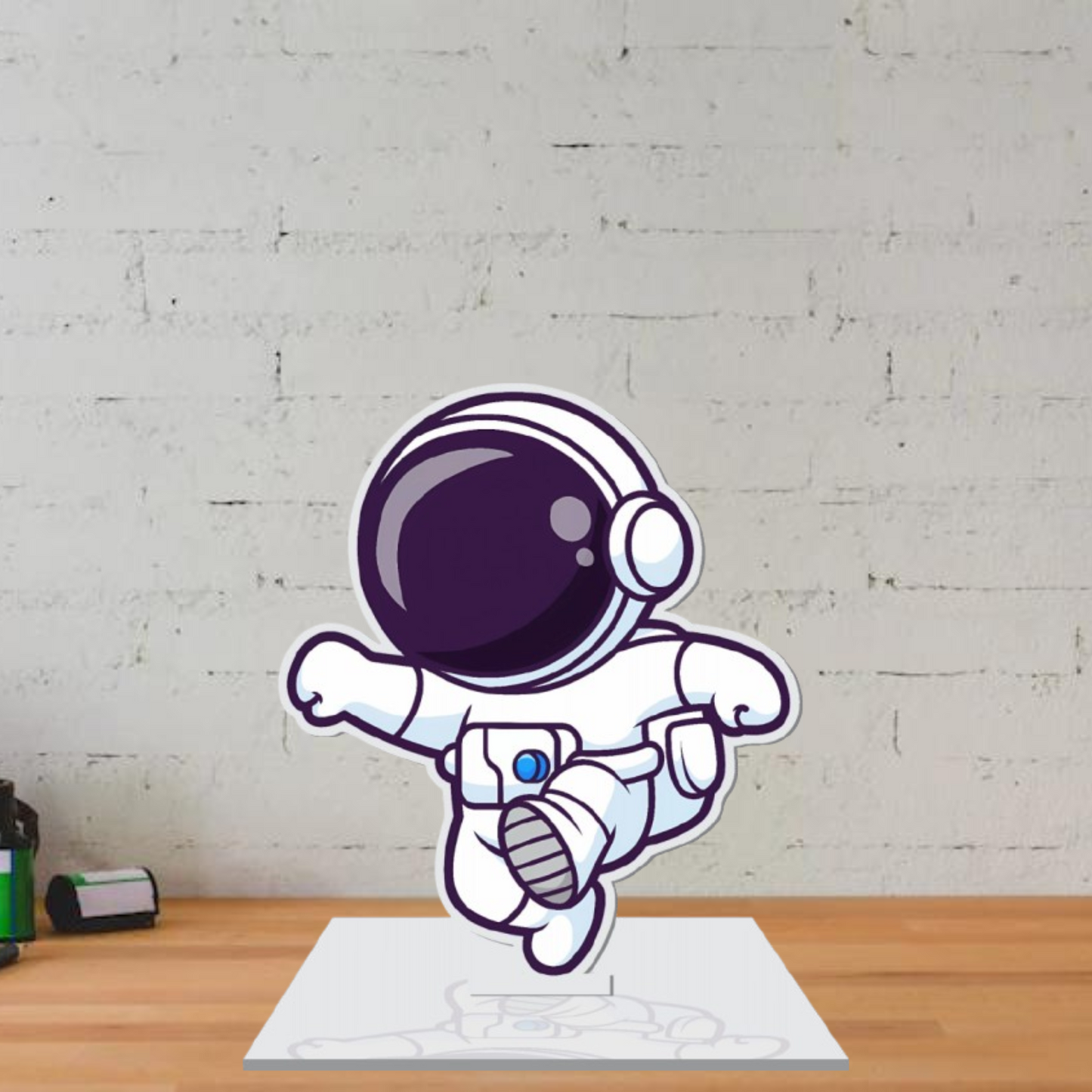 Webelkart Acrylic Astronaut Figurine Showpiece for Table Decoration | Home Decor Item | Idols for Office Desk Table Showpiece Gift Items for Home (6" Inches)