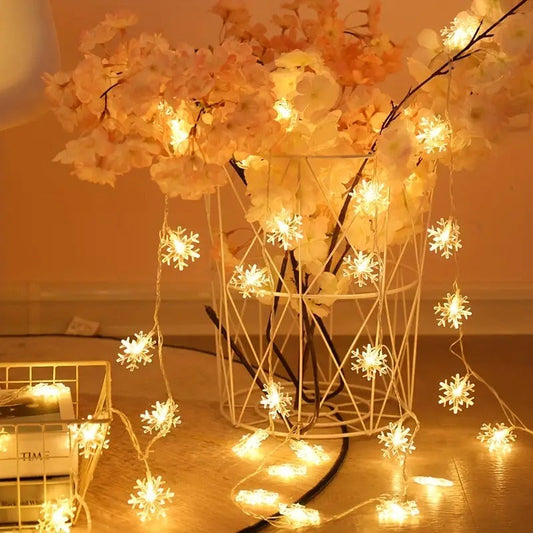 20 Lights Battery Models LED Lights Christmas Snowflake Shape Festival Light String - Warm White  (Without Battery)