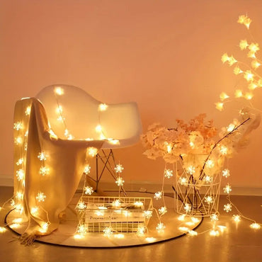 20 Lights Battery Models LED Lights Christmas Snowflake Shape Festival Light String - Warm White  (Without Battery)